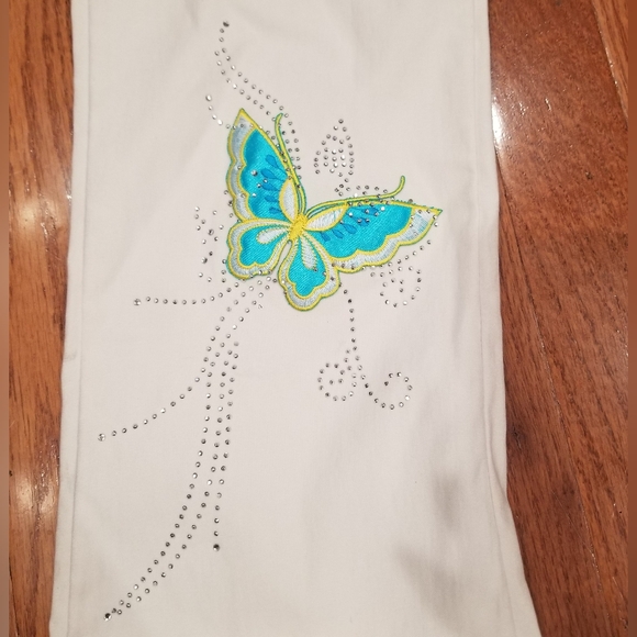 Cute White Capris size Large - Picture 3 of 4